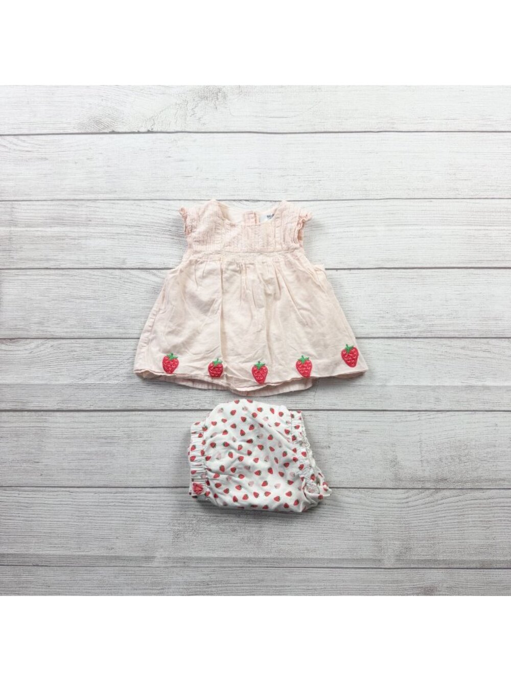 Baby Boden Pink Strawberry Embroidered Top Bloomers Set Outfit 12-18 Months